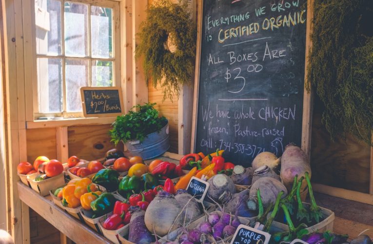 Nutrition and Mental Health: Avoid Foods that Cause Anxiety in Denver