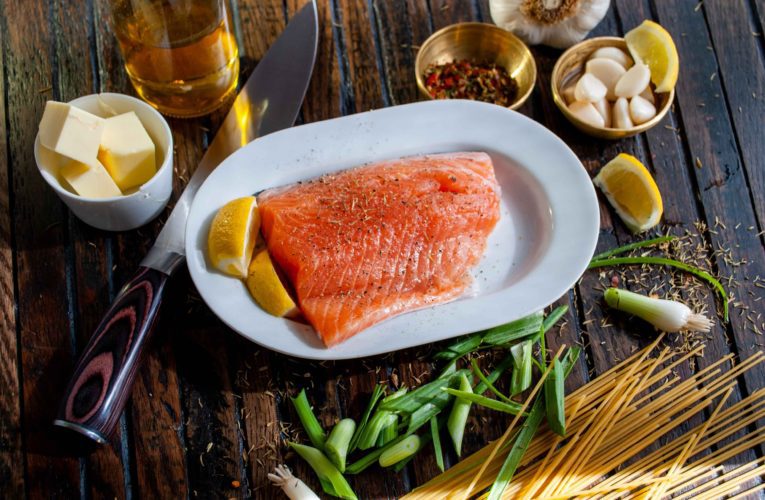 Nutrition and Mental Health in Denver: Eat Plenty of Fat